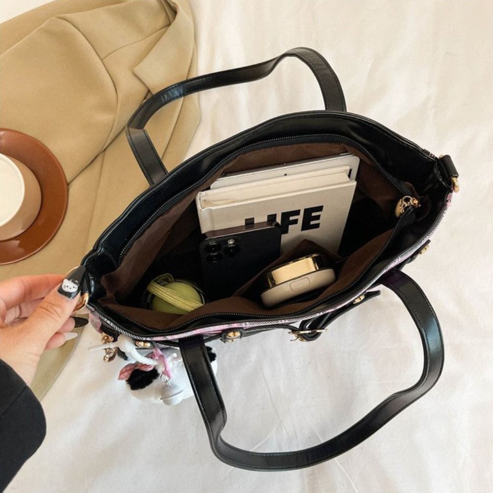Borsa a Tracolla Y2K Anime Car - Anime Merchandise Women recensione e prezzo